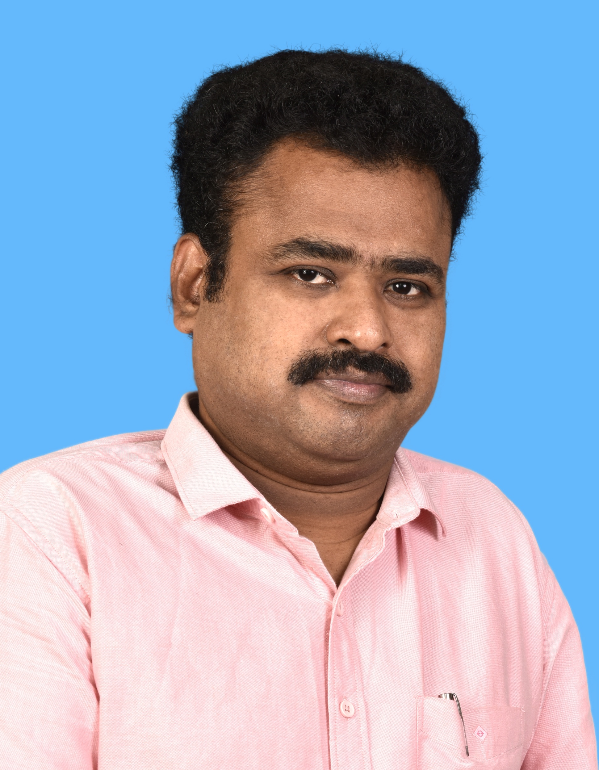 Mr  Karthikai Kannan T