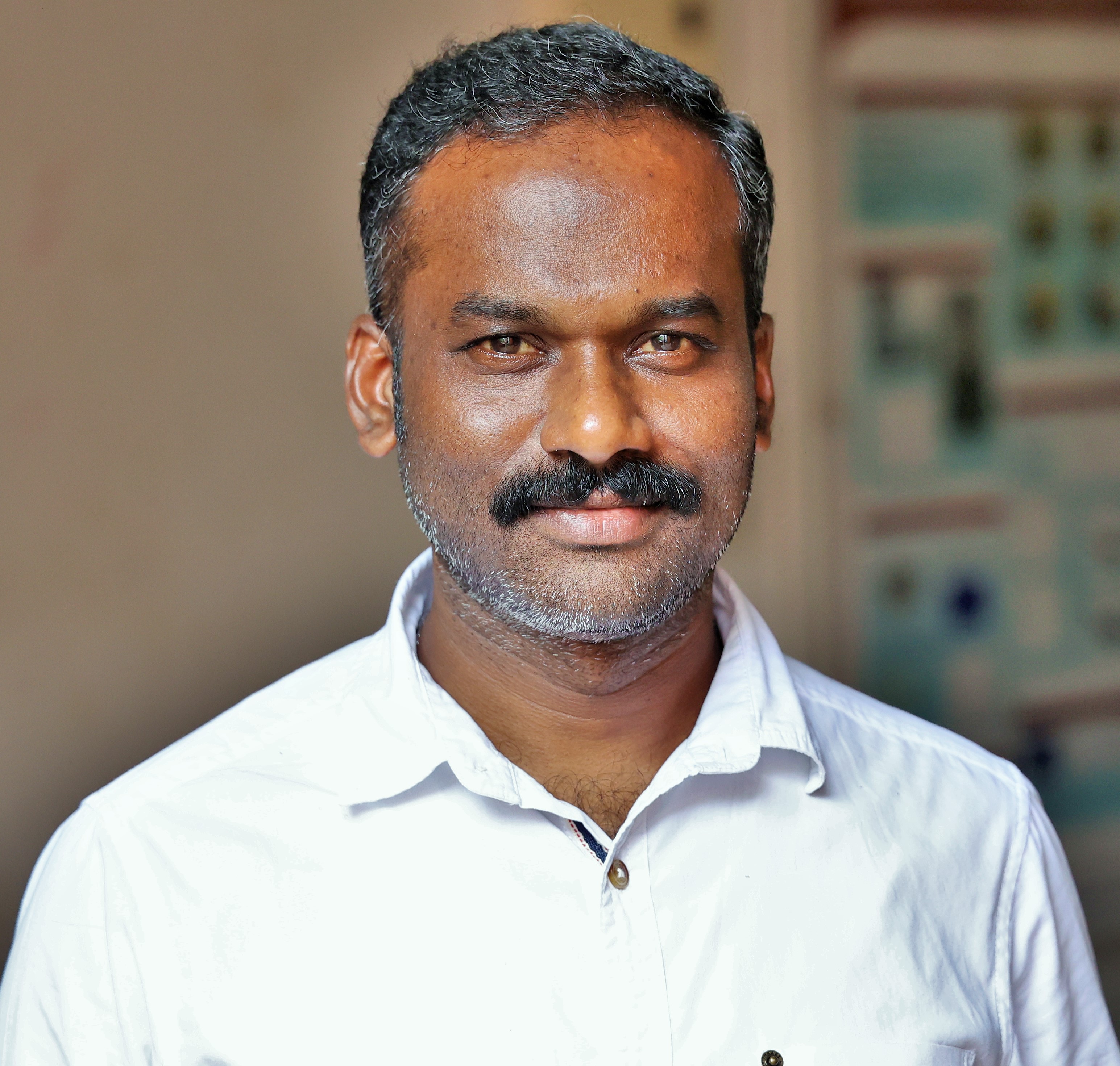 முனைவர் மாரிமுத்து வே